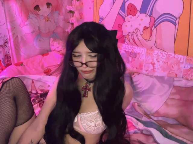 SavageAura's BongaCams show and profile