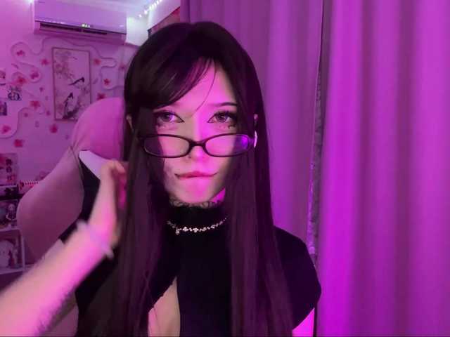 SavageAura live cam on BongaCams