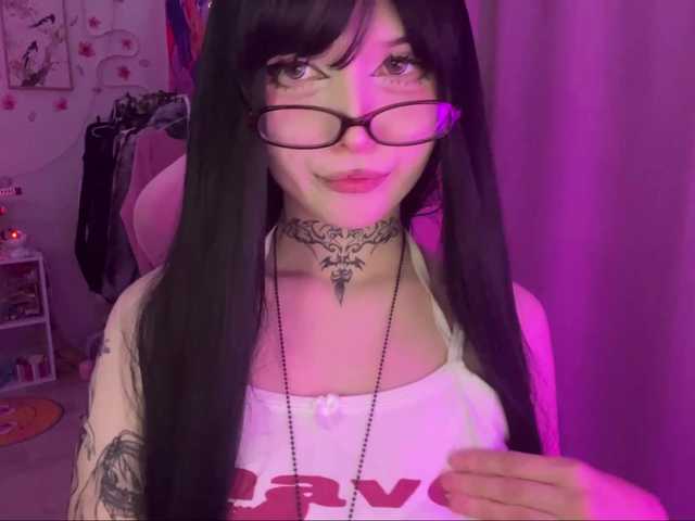 SavageAura live cam on BongaCams