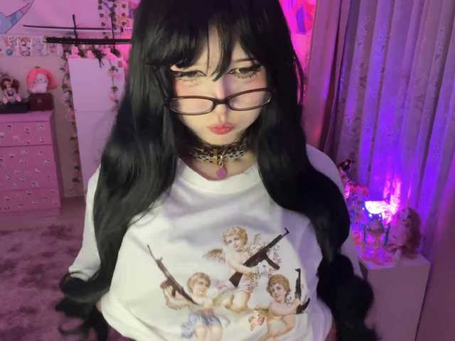 SavageAura's BongaCams show and profile