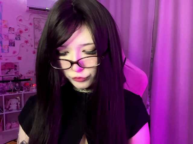 SavageAura live cam on BongaCams