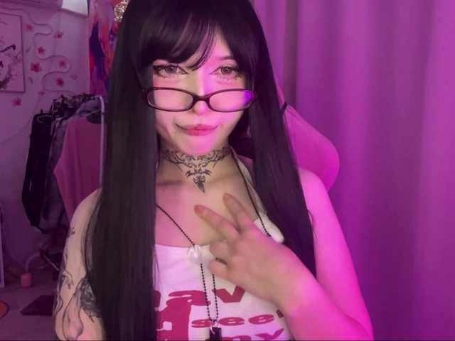 SavageAura live cam on BongaCams