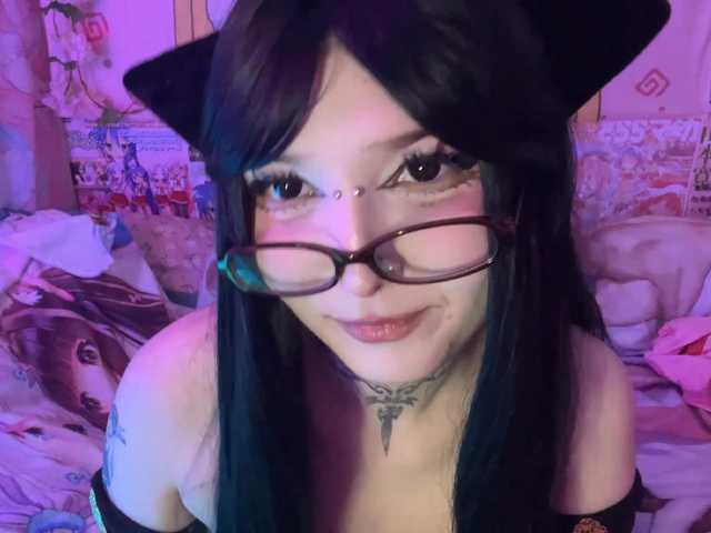  SavageAura chat room