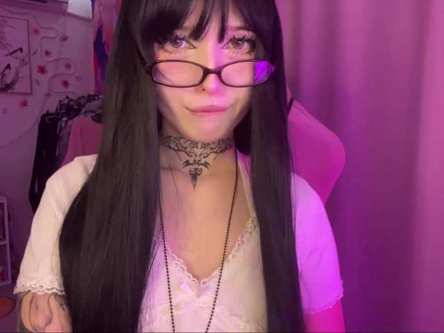 SavageAura live cam on BongaCams