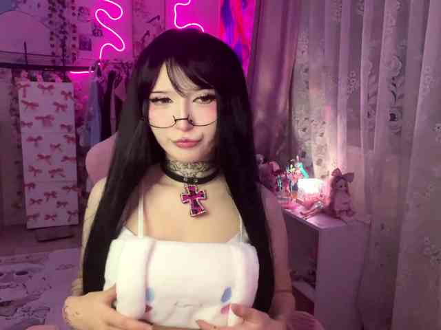 SavageAura webcam