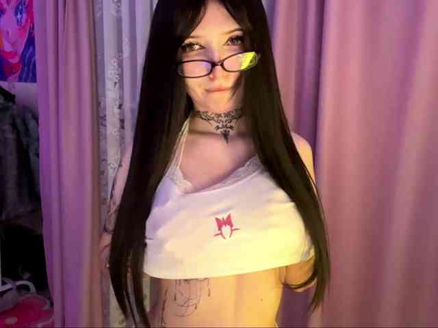 SavageAura webcam