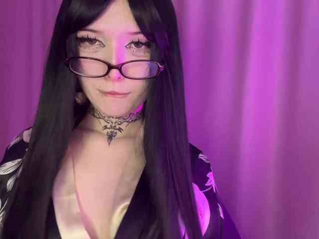 SavageAura webcam