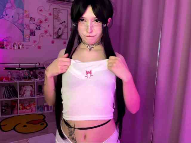 SavageAura webcam