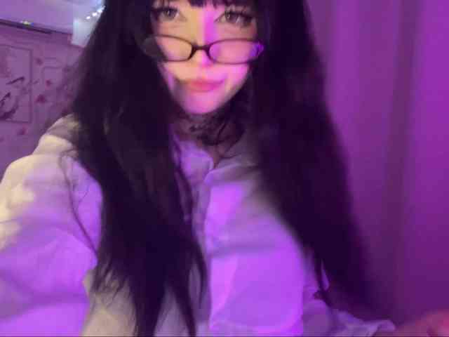 SavageAura webcam
