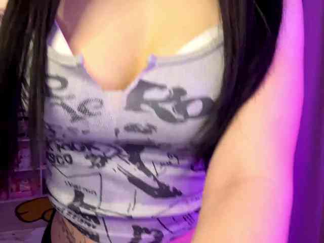 SavageAura webcam