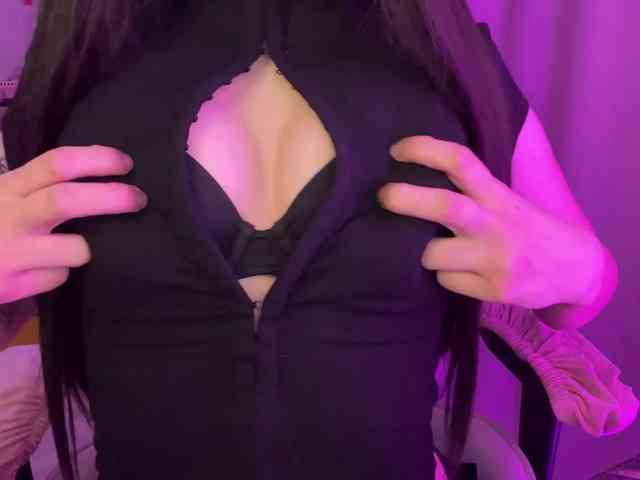 SavageAura webcam