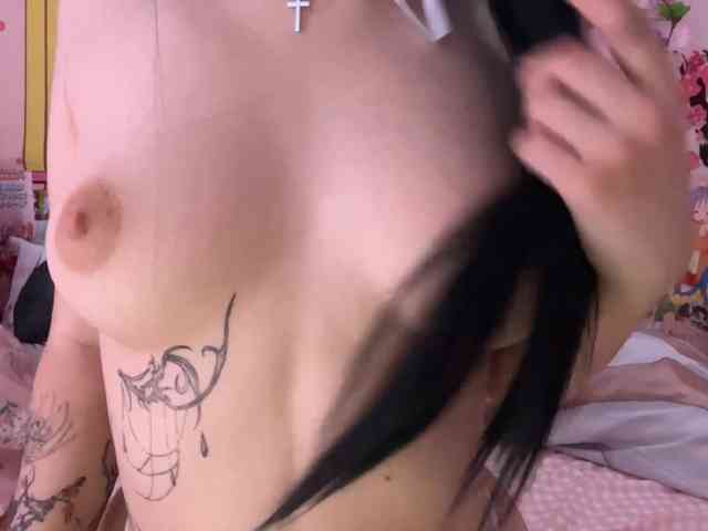 SavageAura Live Webcam on BongaCams