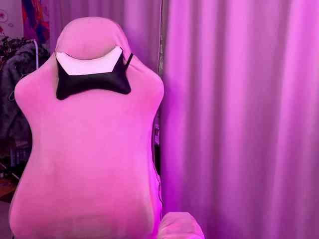 SavageAura webcam
