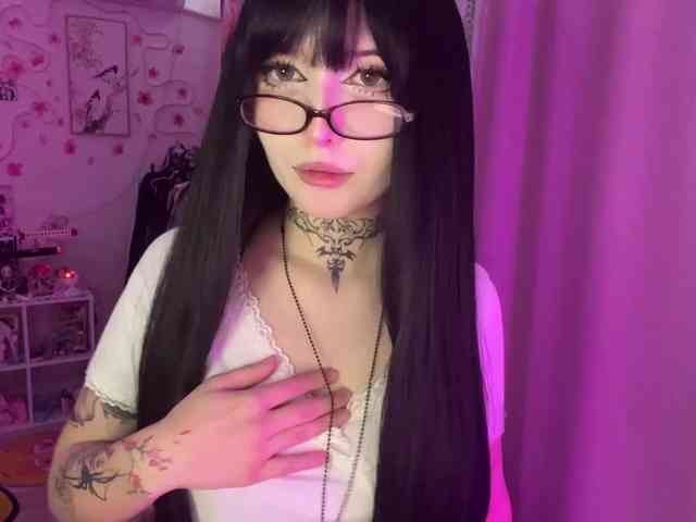 SavageAura webcam