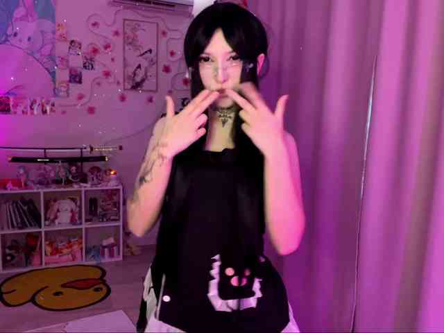 SavageAura webcam