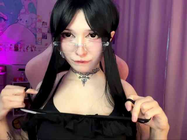 SavageAura webcam