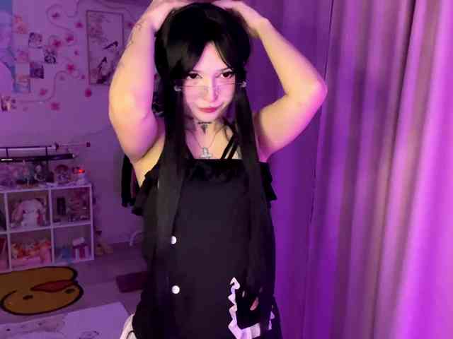 SavageAura webcam