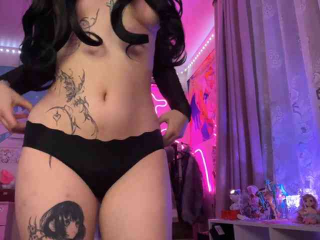SavageAura webcam