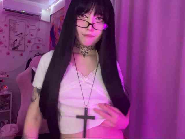 SavageAura webcam