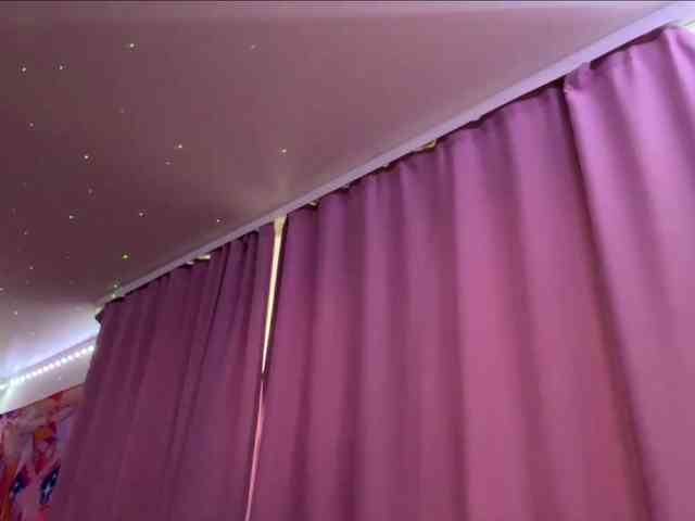 SavageAura webcam