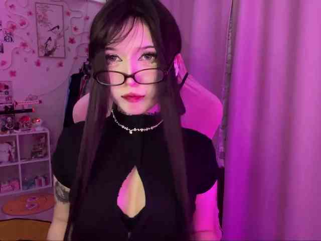 SavageAura webcam