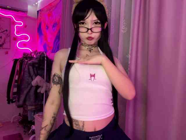 SavageAura webcam