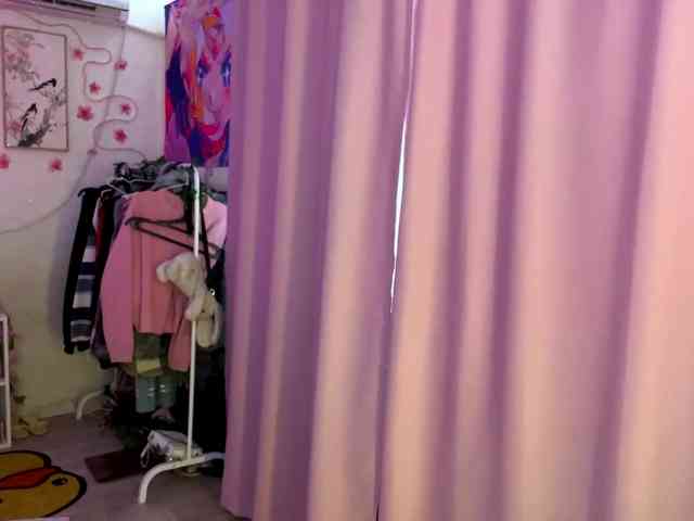SavageAura webcam