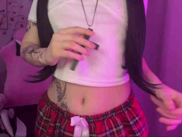 SavageAura webcam