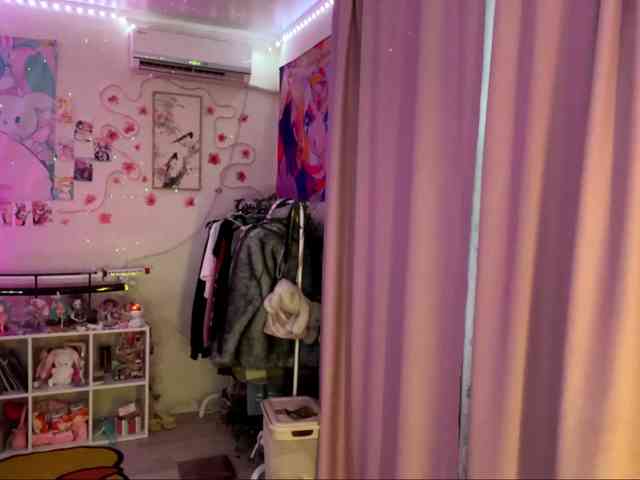 SavageAura webcam