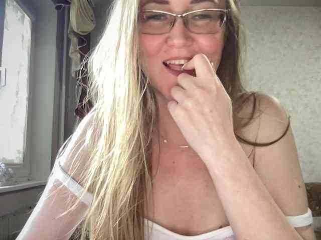 LostMarya webcam