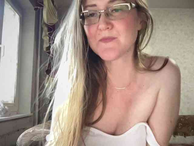 LostMarya webcam