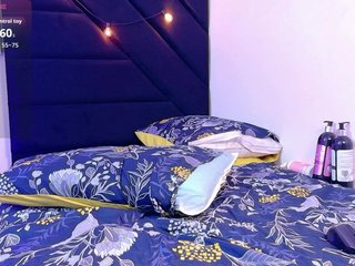 skinnyindiansluttt Porn Show