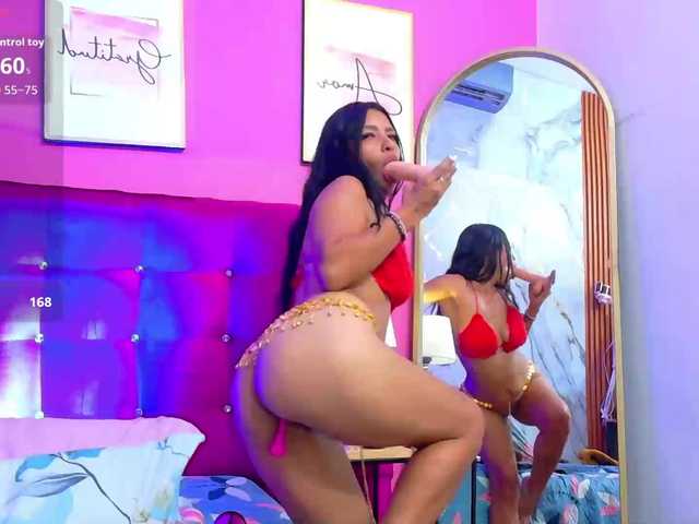 skinnyindiansluttt live cam on BongaCams