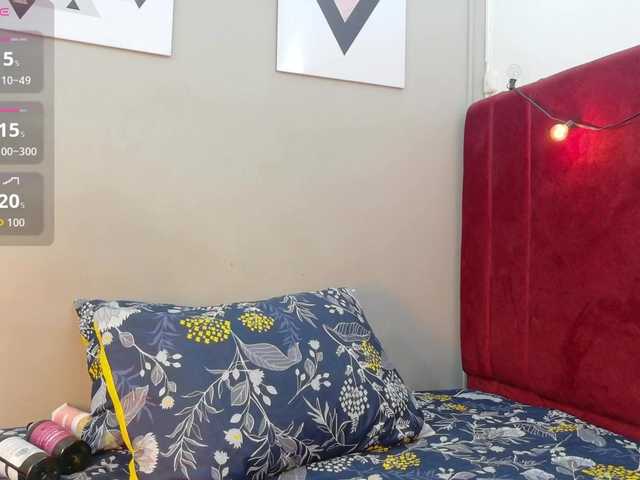 skinnyindiansluttt live webcam show