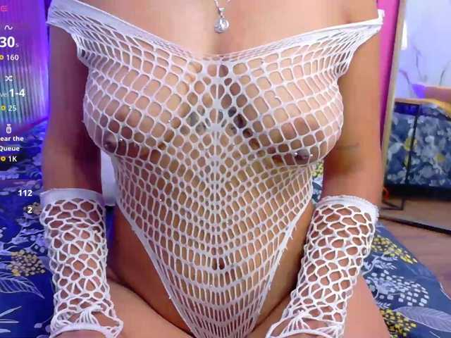 skinnyindiansluttt live cam on BongaCams