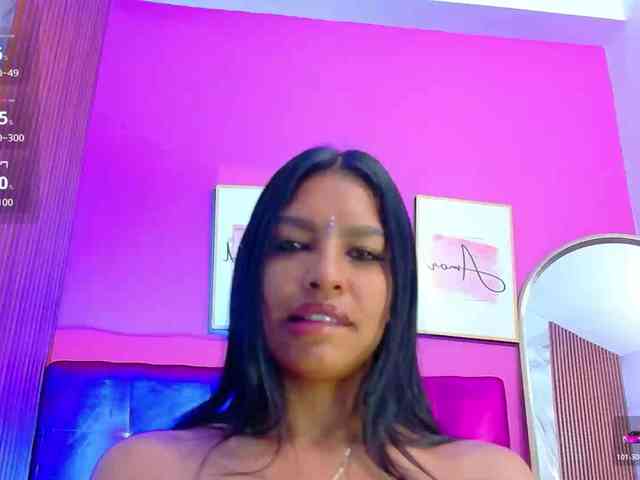 skinnyindiansluttt