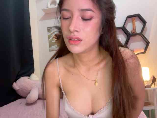 EhmieTan Sex Cam Show
