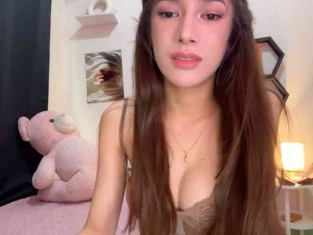 EhmieTan Sex Cam Show