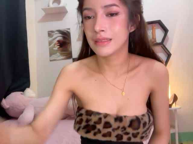 EhmieTan Sex Cam Show
