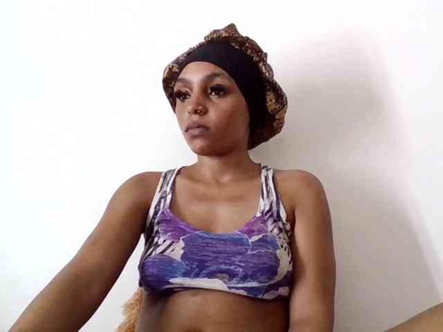 Sinfulpetite2 webcam