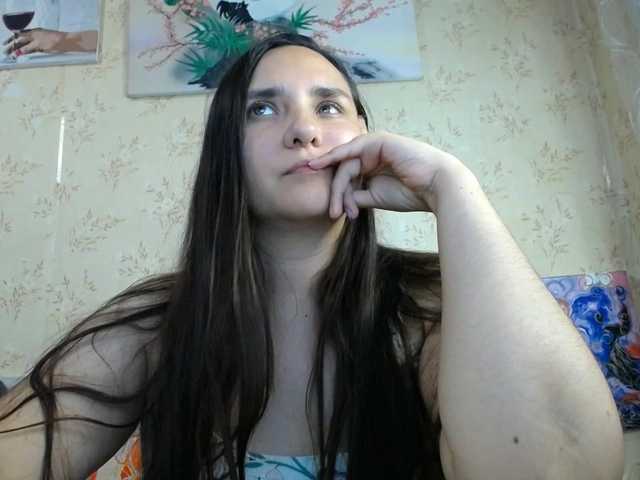 Bombshellnika live cam on BongaCams