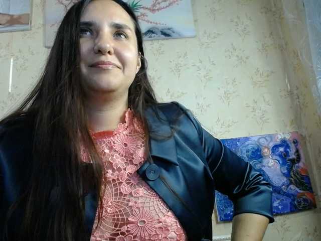 Bombshellnika live cam on BongaCams