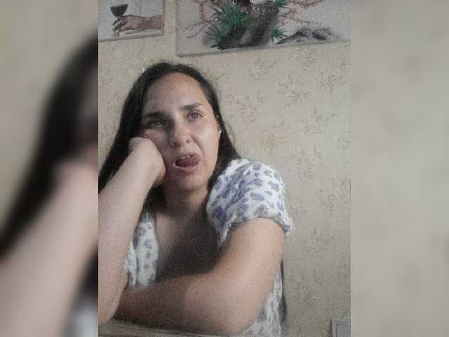 Bombshellnika live cam on BongaCams