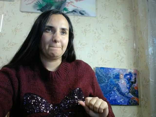 Bombshellnika — live female cam