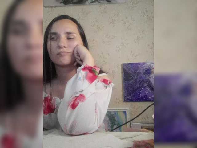 Bombshellnika live cam on BongaCams