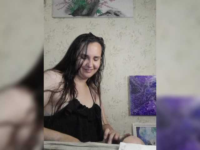Bombshellnika live cam on BongaCams