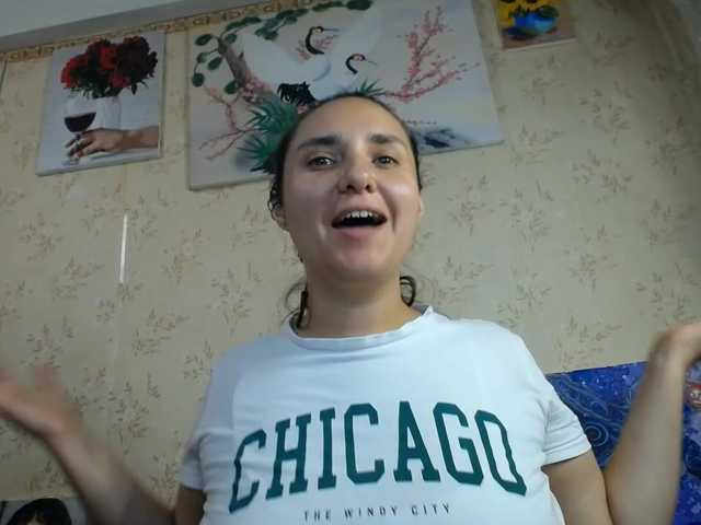 Bombshellnika live cam on BongaCams