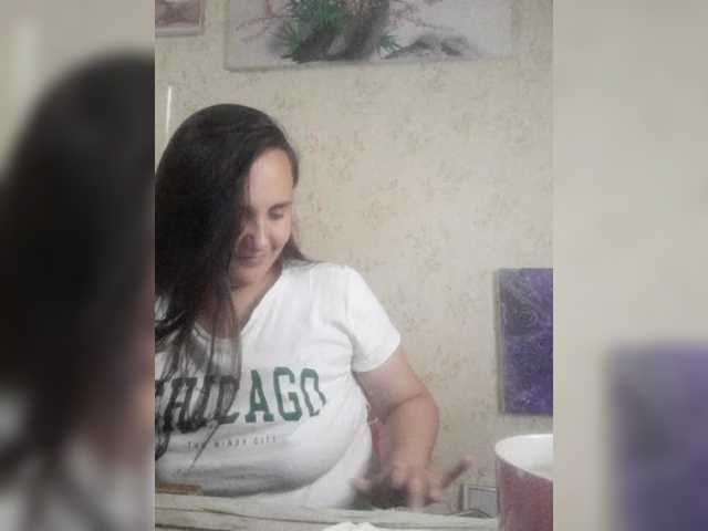 Bombshellnika live webcam show