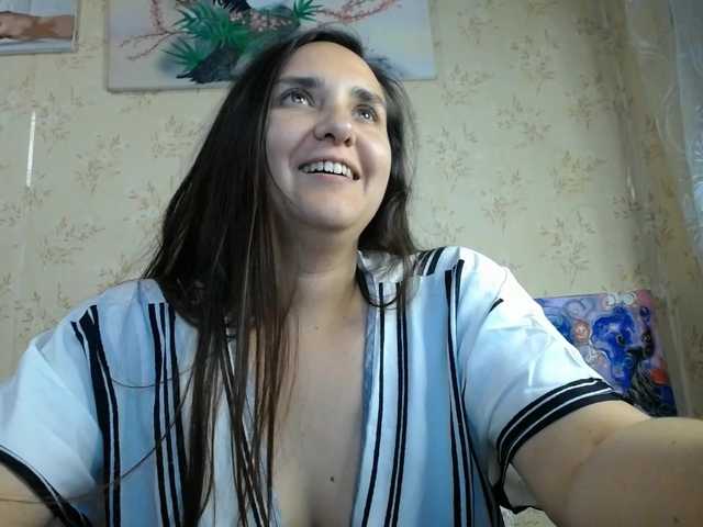 Bombshellnika live cam on BongaCams