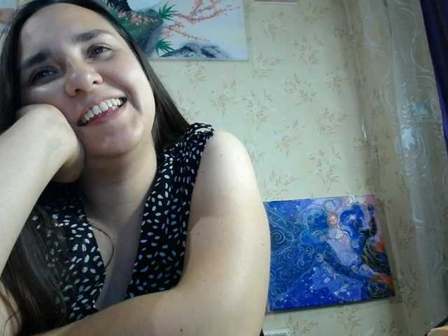 Bombshellnika live cam on BongaCams